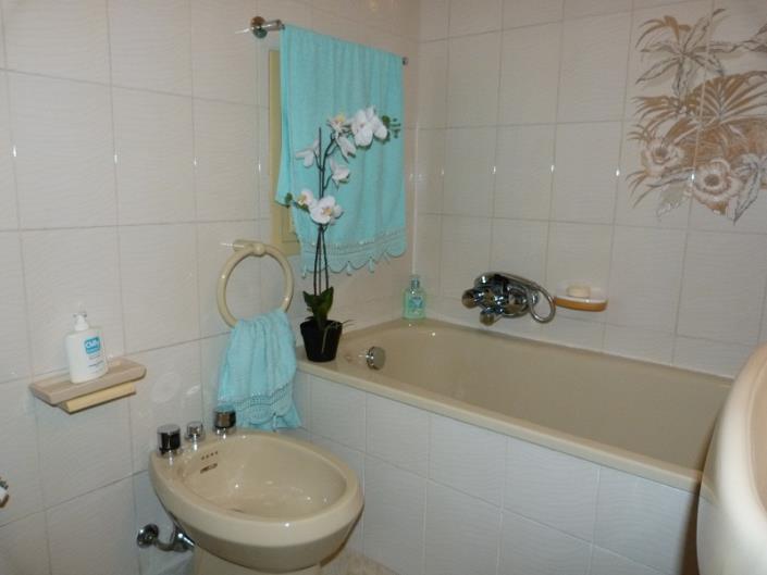 Image No.4-2 Bed Townhouse for sale