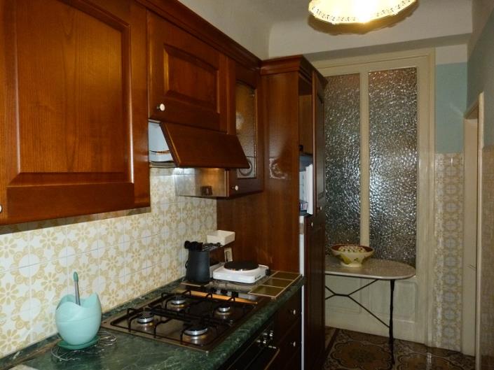 Image No.14-2 Bed Townhouse for sale