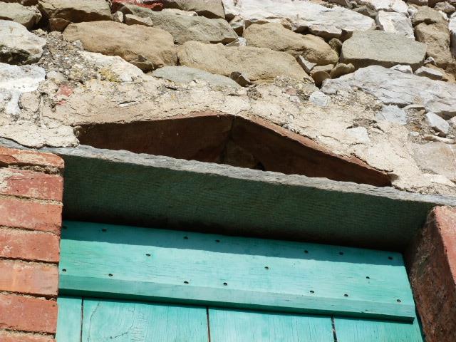 Image No.16-2 Bed Village House for sale