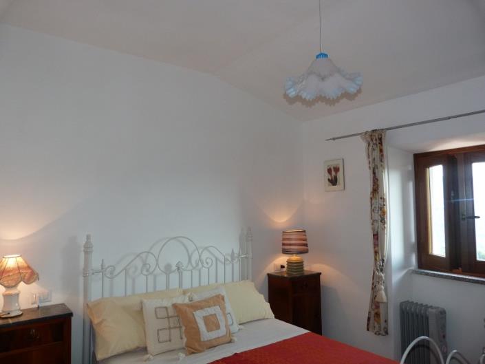 Image No.3-3 Bed Village House for sale