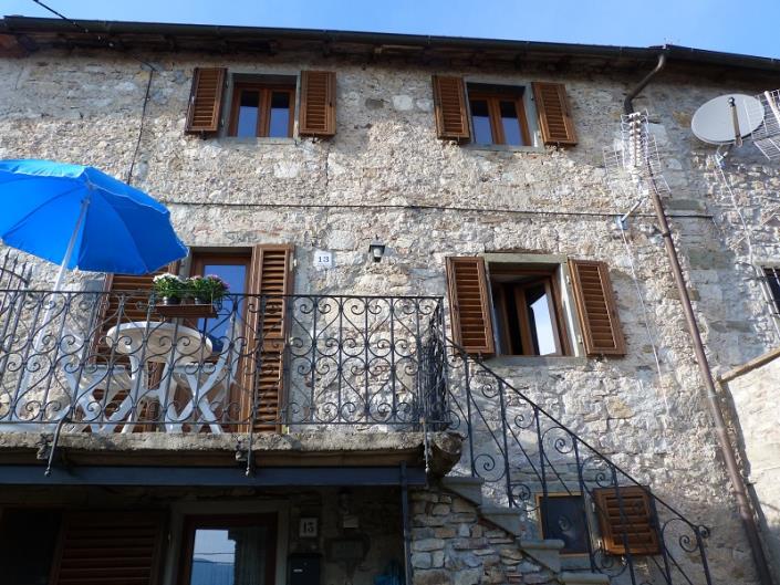 Image No.5-3 Bed Village House for sale