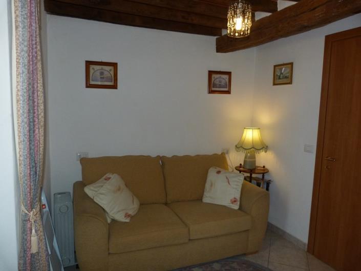 Image No.9-3 Bed Village House for sale