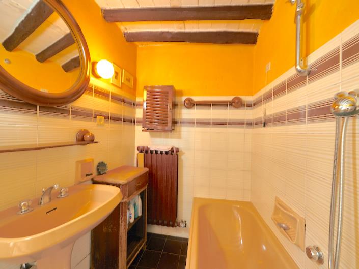 Image No.8-4 Bed Country House for sale