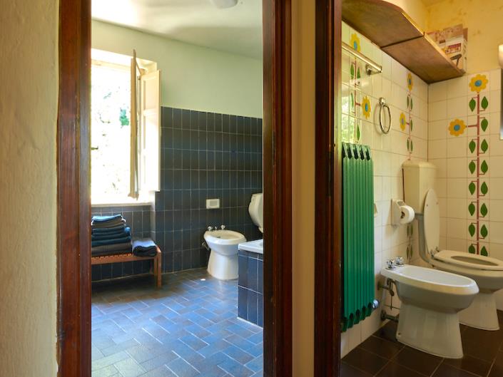 Image No.46-4 Bed Country House for sale