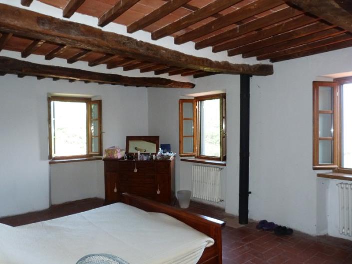 Image No.24-4 Bed Villa / Detached for sale