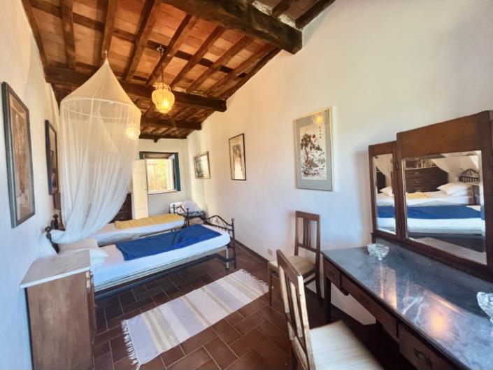 Image No.27-2 Bed Country House for sale