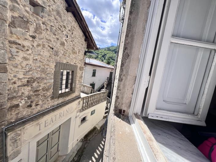 Image No.17-2 Bed Village House for sale