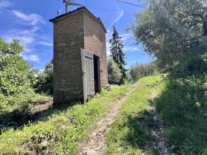 Image No.15-2 Bed Village House for sale