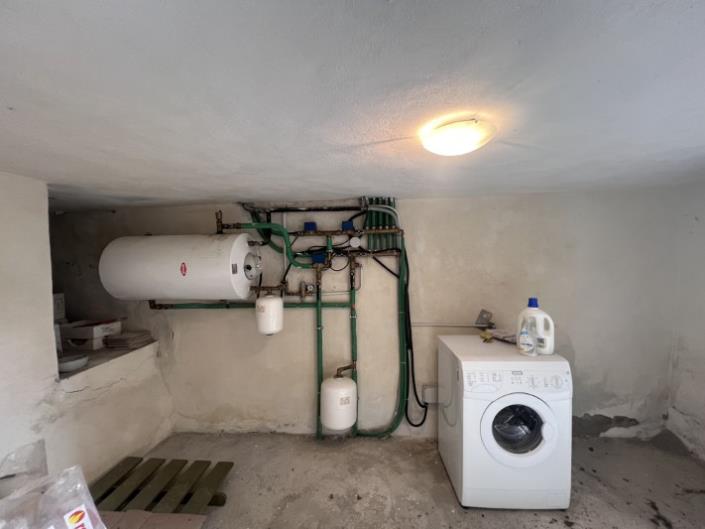 Image No.42-Maison de village de 4 chambres à vendre à Bagni di Lucca