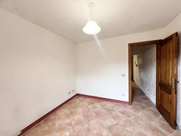 Image No.40-Maison de village de 4 chambres à vendre à Bagni di Lucca