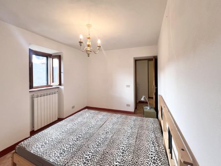 Image No.11-Maison de village de 4 chambres à vendre à Bagni di Lucca