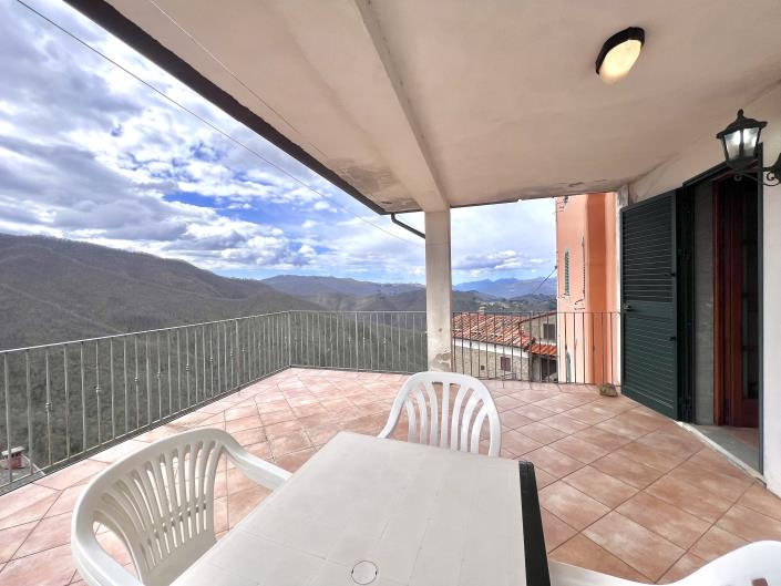 Image No.27-Maison de village de 4 chambres à vendre à Bagni di Lucca