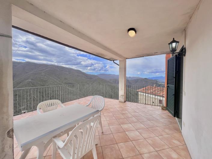 Image No.23-Maison de village de 4 chambres à vendre à Bagni di Lucca