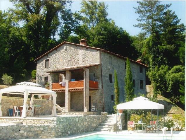 Image No.1-Villa / Détaché de 4 chambres à vendre à Gallicano