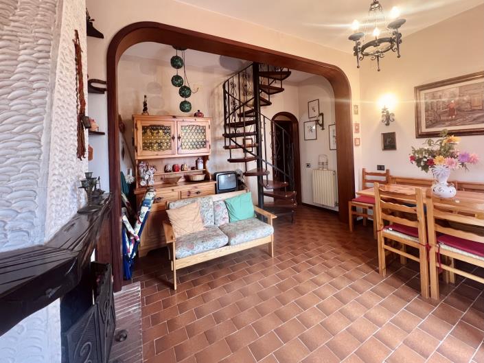 Image No.17-Maison de village de 2 chambres à vendre à Pescaglia