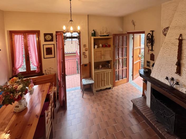 Image No.25-Maison de village de 2 chambres à vendre à Pescaglia