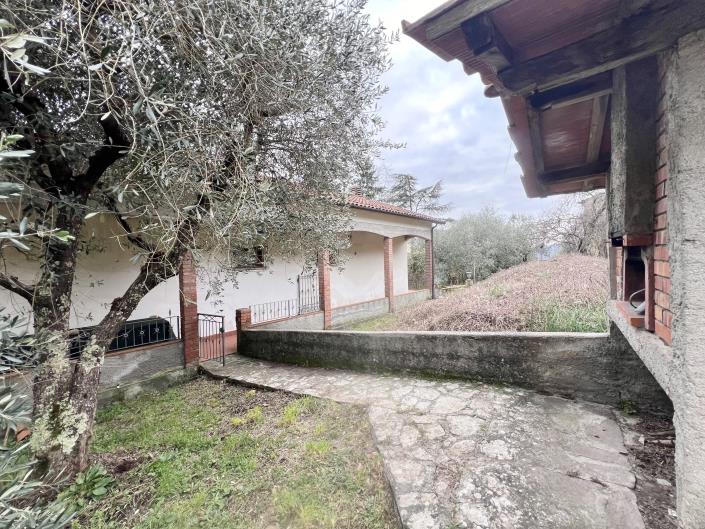 Image No.11-Maison de village de 2 chambres à vendre à Pescaglia