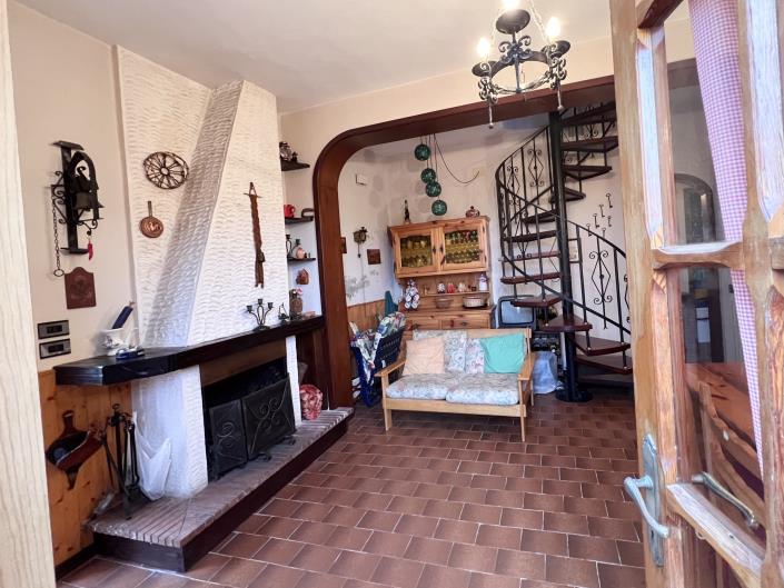 Image No.36-Maison de village de 2 chambres à vendre à Pescaglia