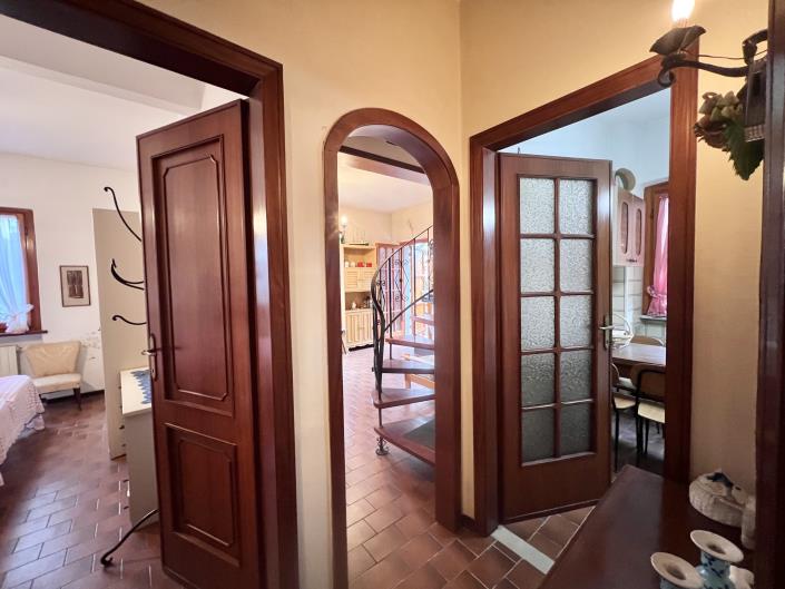 Image No.20-Maison de village de 2 chambres à vendre à Pescaglia