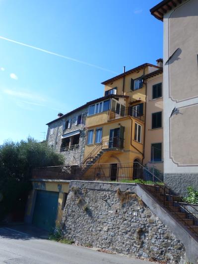 Image No.16-3 Bed House for sale