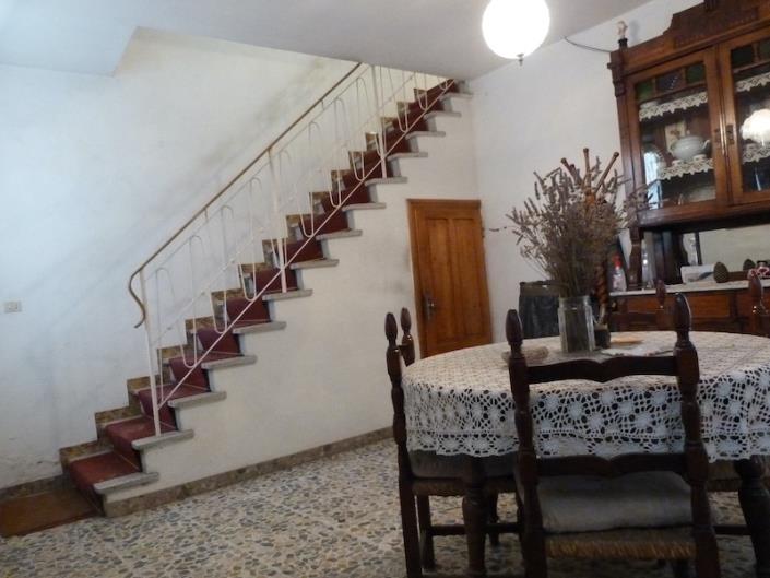 Image No.21-3 Bed House for sale