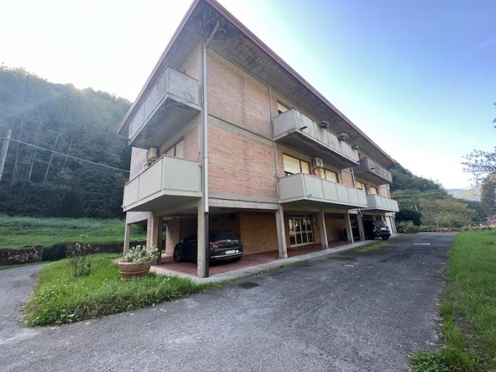 Image No.6-Appartement de 3 chambres à vendre à Bagni di Lucca