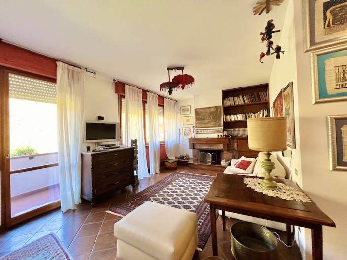 Image No.8-Appartement de 3 chambres à vendre à Bagni di Lucca