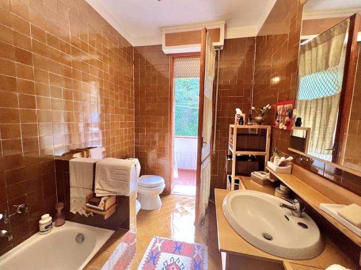 Image No.3-Appartement de 3 chambres à vendre à Bagni di Lucca