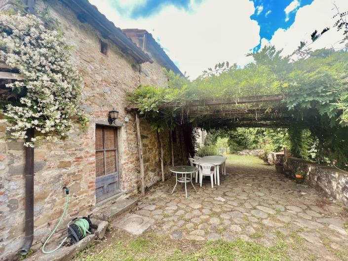 Image No.20-Maison de 4 chambres à vendre à Bagni di Lucca