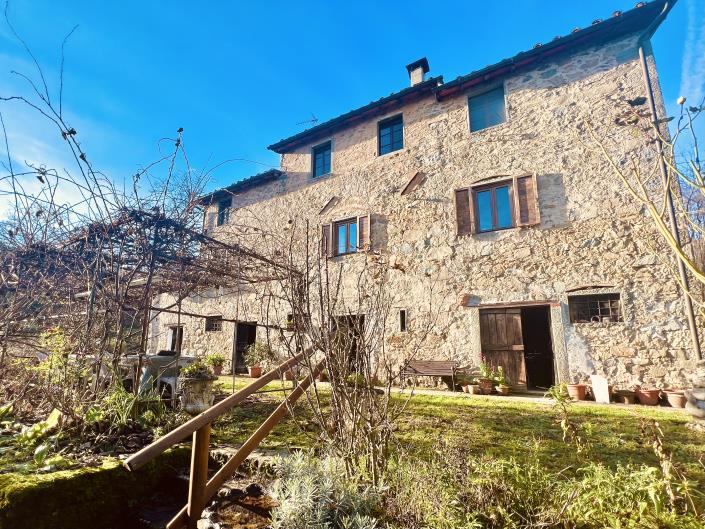 Image No.9-Ferme de 5 chambres à vendre à Bagni di Lucca