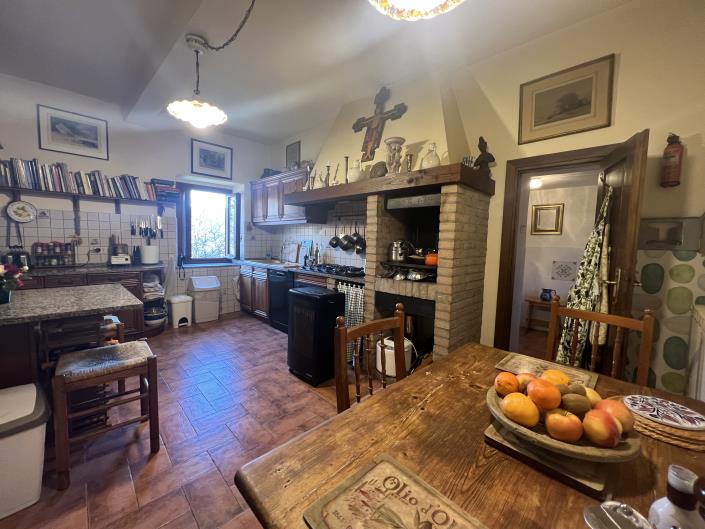 Image No.20-Ferme de 5 chambres à vendre à Bagni di Lucca