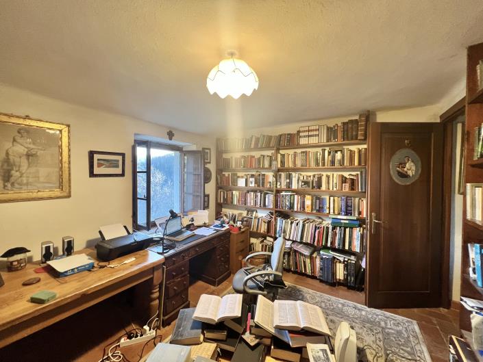 Image No.30-Ferme de 5 chambres à vendre à Bagni di Lucca