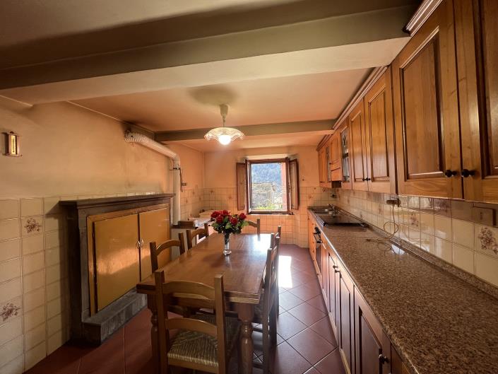 Image No.8-Maison de 3 chambres à vendre à Bagni di Lucca