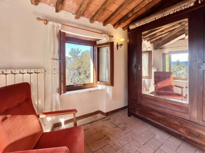 Image No.20-2 Bed Country House for sale