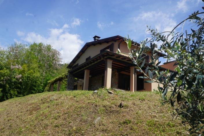 Image No.19-2 Bed Country House for sale