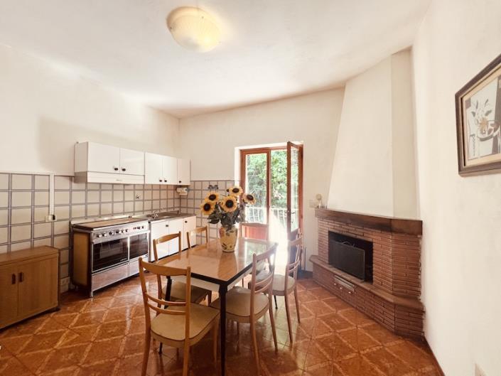 Image No.32-4 Bed House for sale