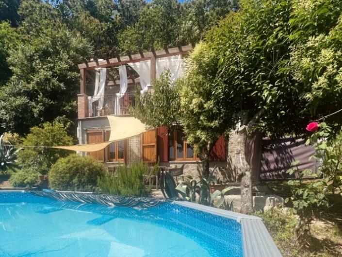 Image No.30-2 Bed Country House for sale