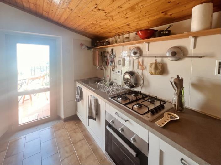 Image No.16-2 Bed Country House for sale