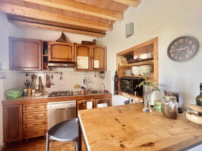 Image No.2-2 Bed Country House for sale