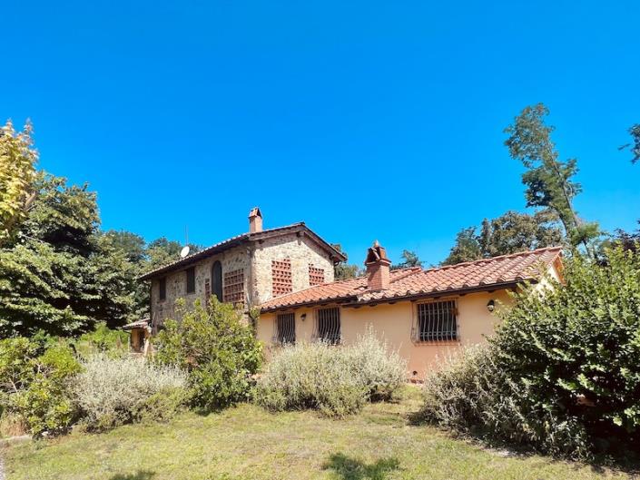 Image No.9-Ferme de 3 chambres à vendre à Capannori