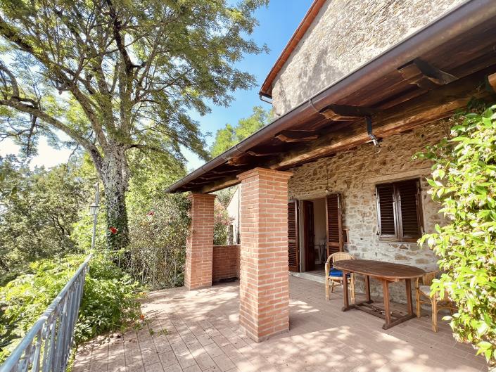 Image No.11-2 Bed House for sale