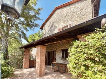 1 - Bagni di Lucca, House