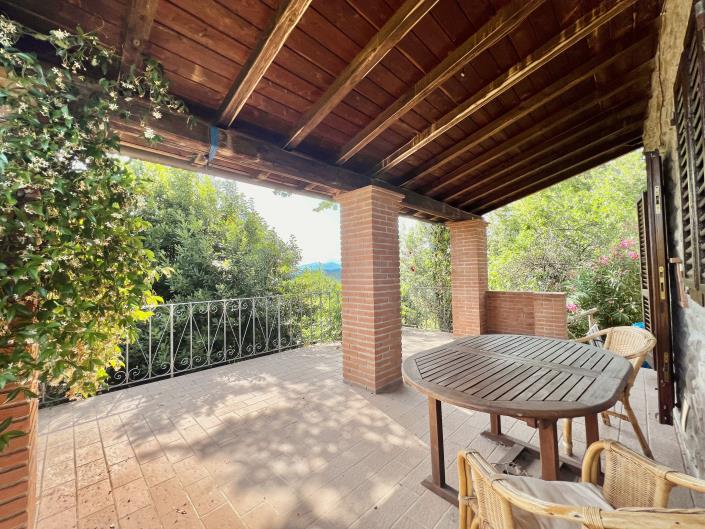 Image No.12-2 Bed House for sale