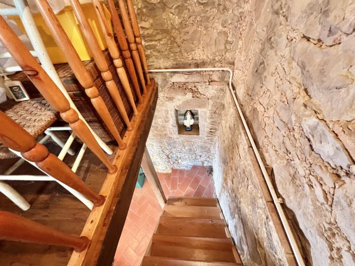 Image No.15-2 Bed House for sale