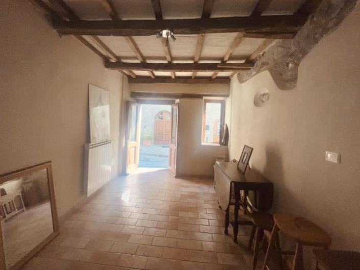 Image No.9-1 Bed House for sale