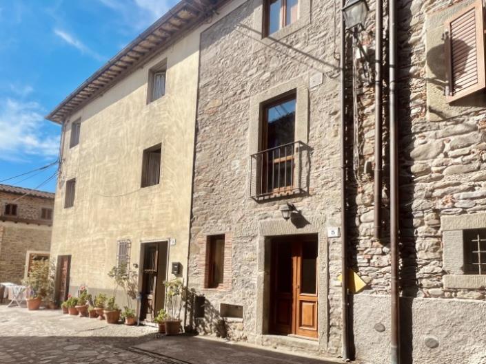 Image No.18-1 Bed House for sale