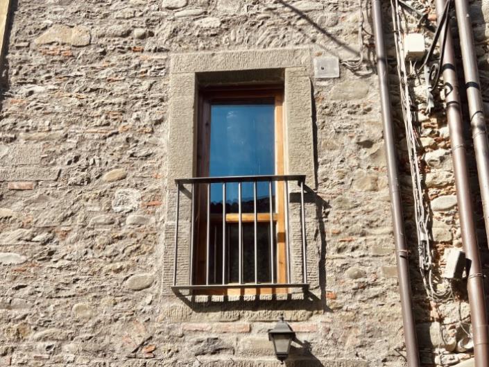 Image No.7-1 Bed House for sale