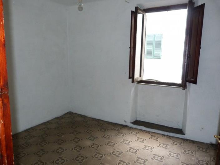 Image No.5-Duplex de 3 chambres à vendre à Bagni di Lucca