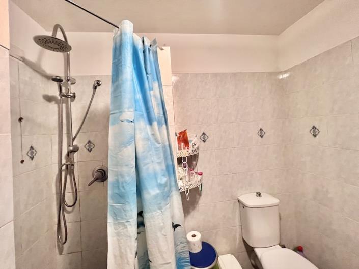 Image No.14-3 Bed House for sale