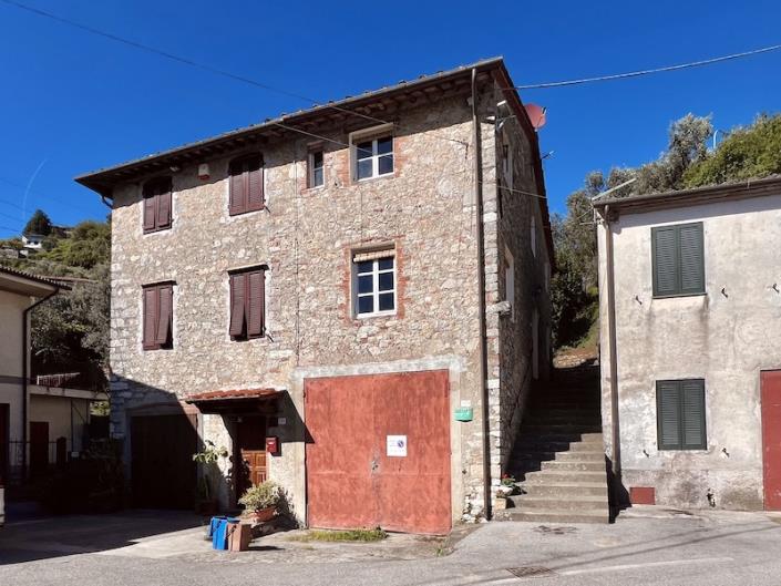 Image No.5-Maison de 2 chambres à vendre à Pescaglia